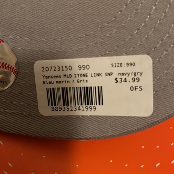 New Era New York Yankees SnapBack hat - Picture 6 of 6